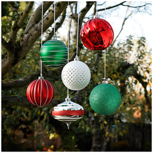 CG Hunter Shatter Resistant Red and Green Ornaments 150mm 12 Pack